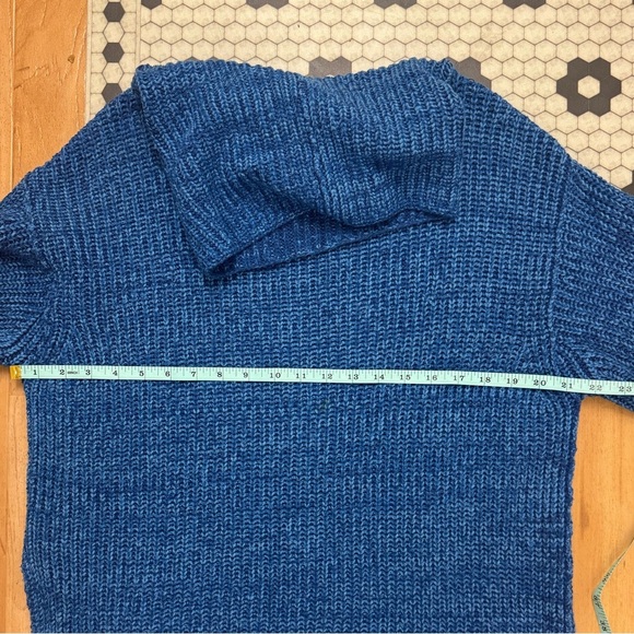 Free Peoplee Eleven Chunky Knit Sweater - Picture 9 of 10